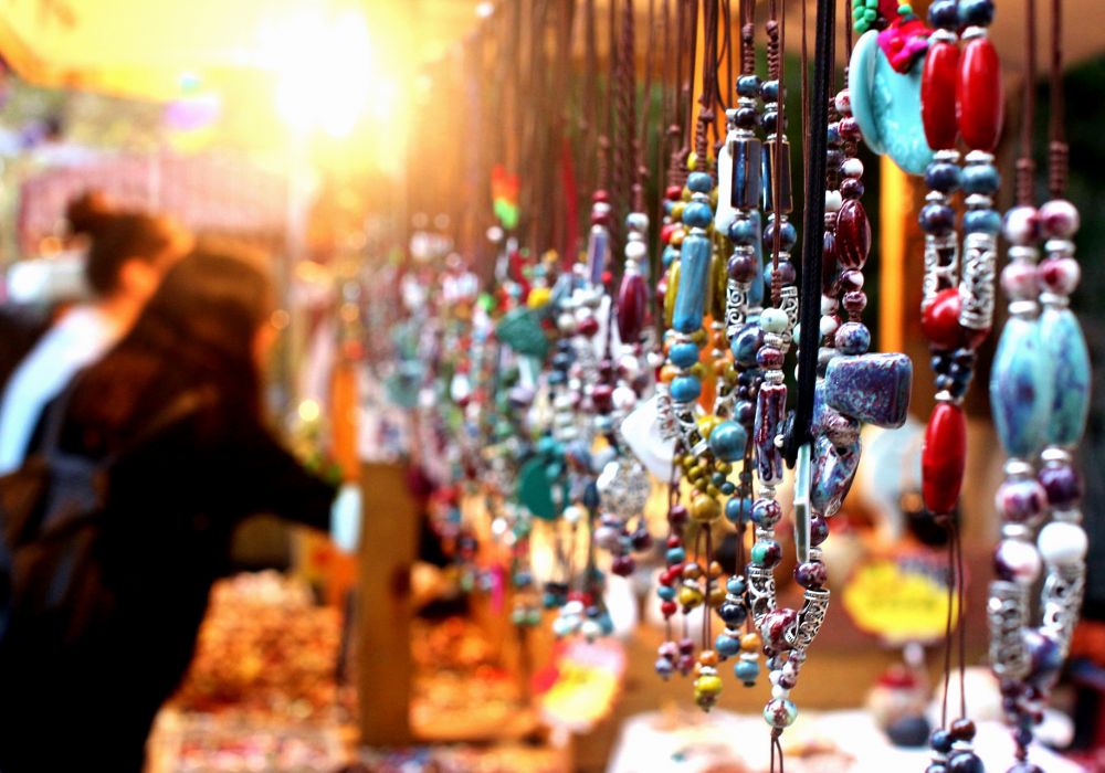 Mercatino dell'antiquariato e artigianato