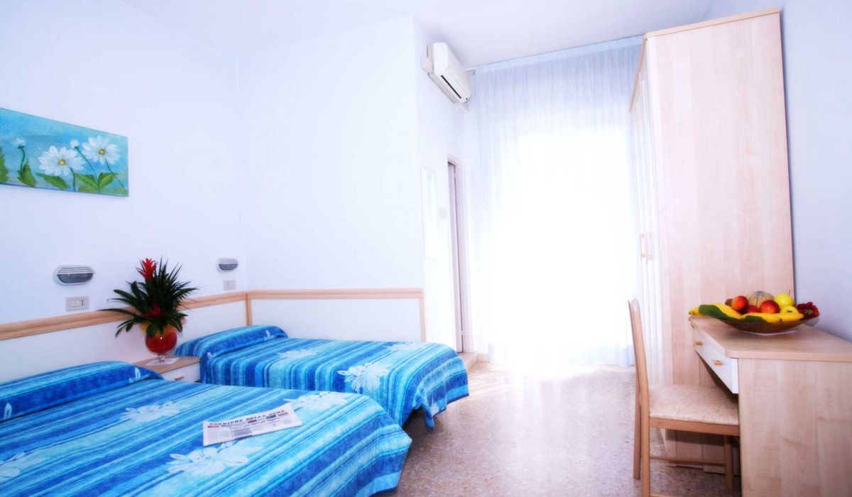Hotel Crystal
