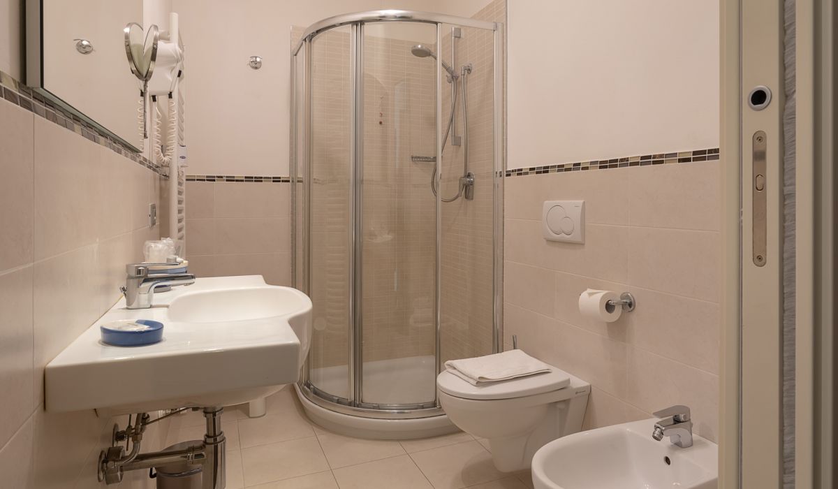 Gimmi Hotel