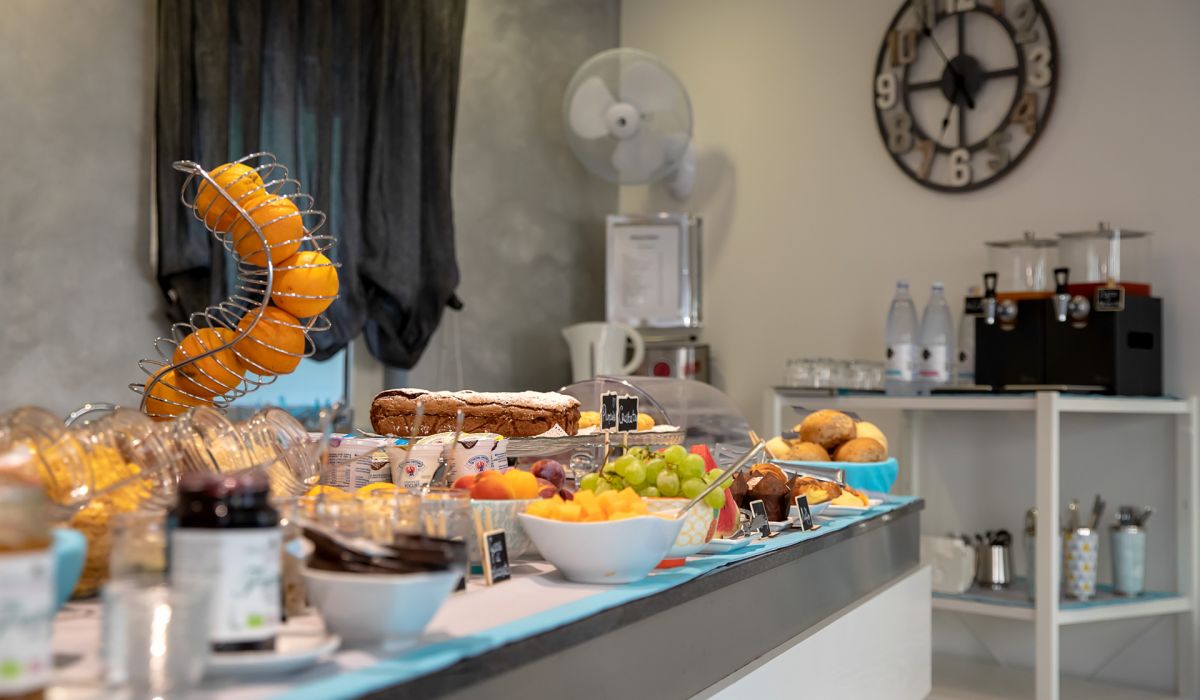 Gimmi Hotel